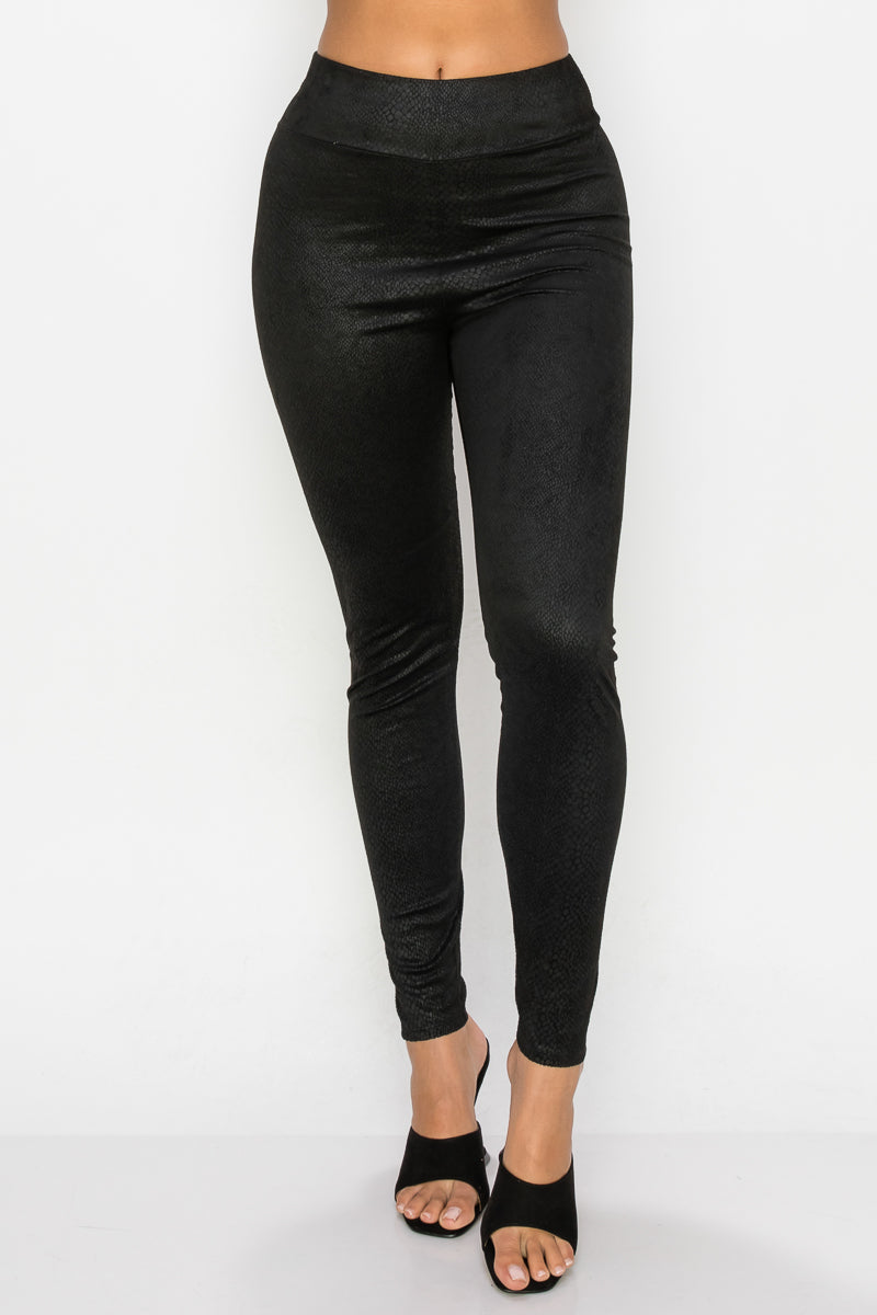 Slither Embossed Snake Print Set