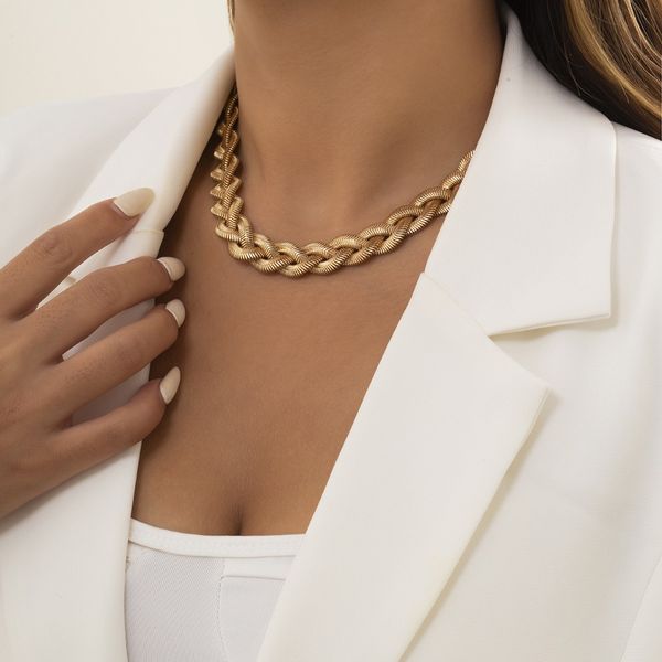 Everything I Want Snakebone Chain Necklace